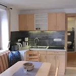 Haus Gandler * Zell am See