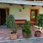 Haus Gandler Apartment *