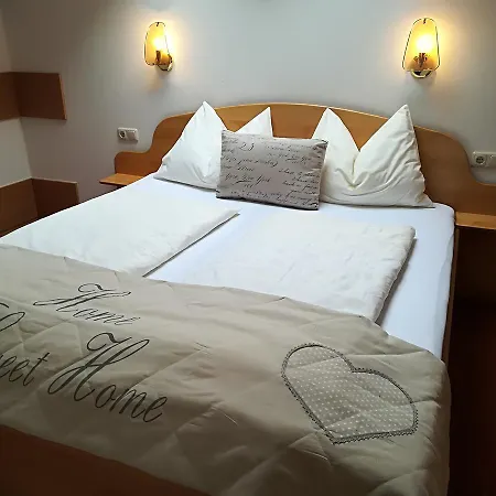 Haus Gandler Апартаменти